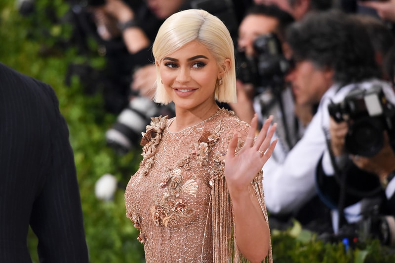 Facebook 13 billion usd Kylie Jenner Snapchat Comment met gala