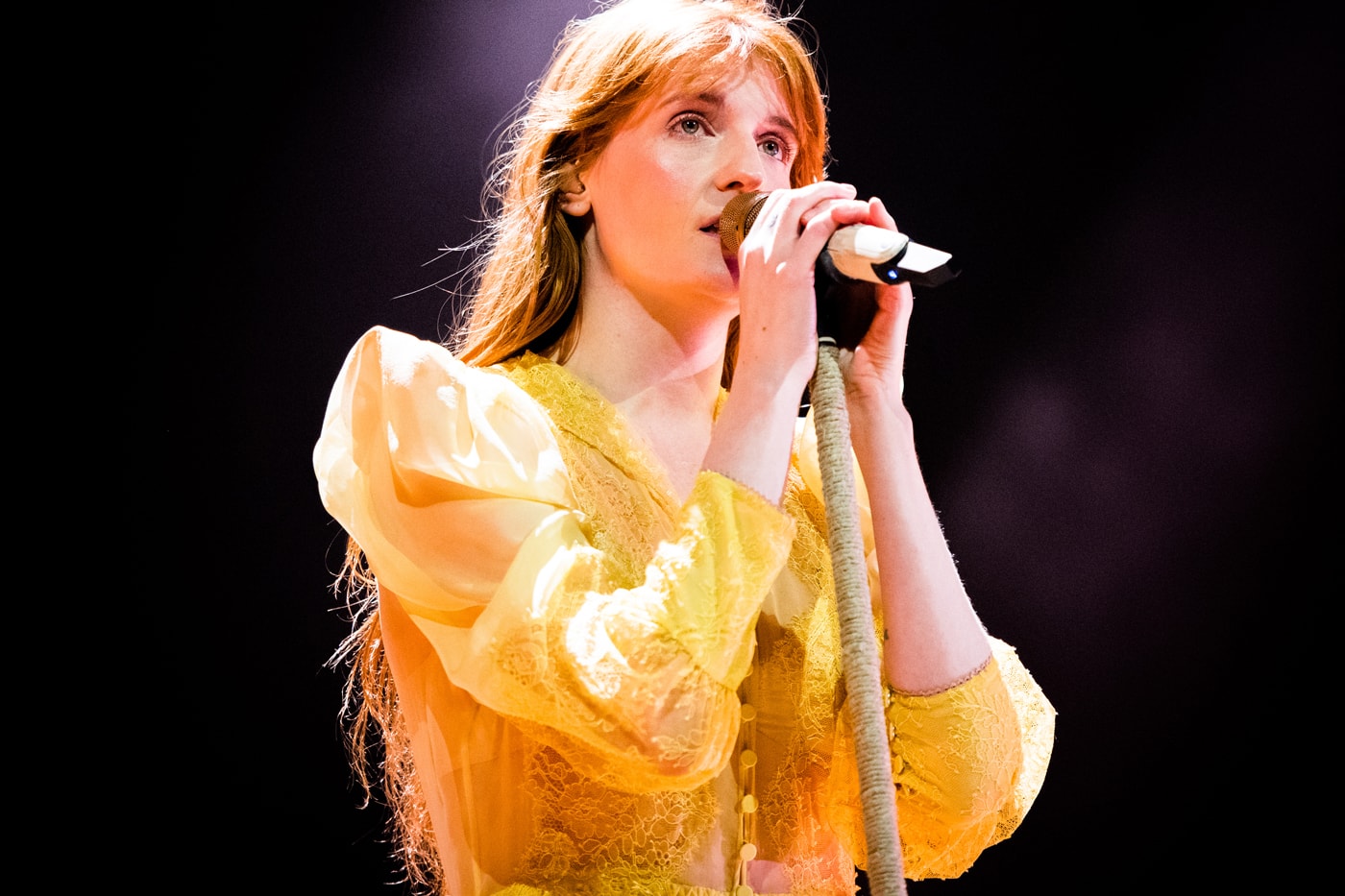 Florence and The Machine Cover Fleetwood Mac, "Silver Springs"