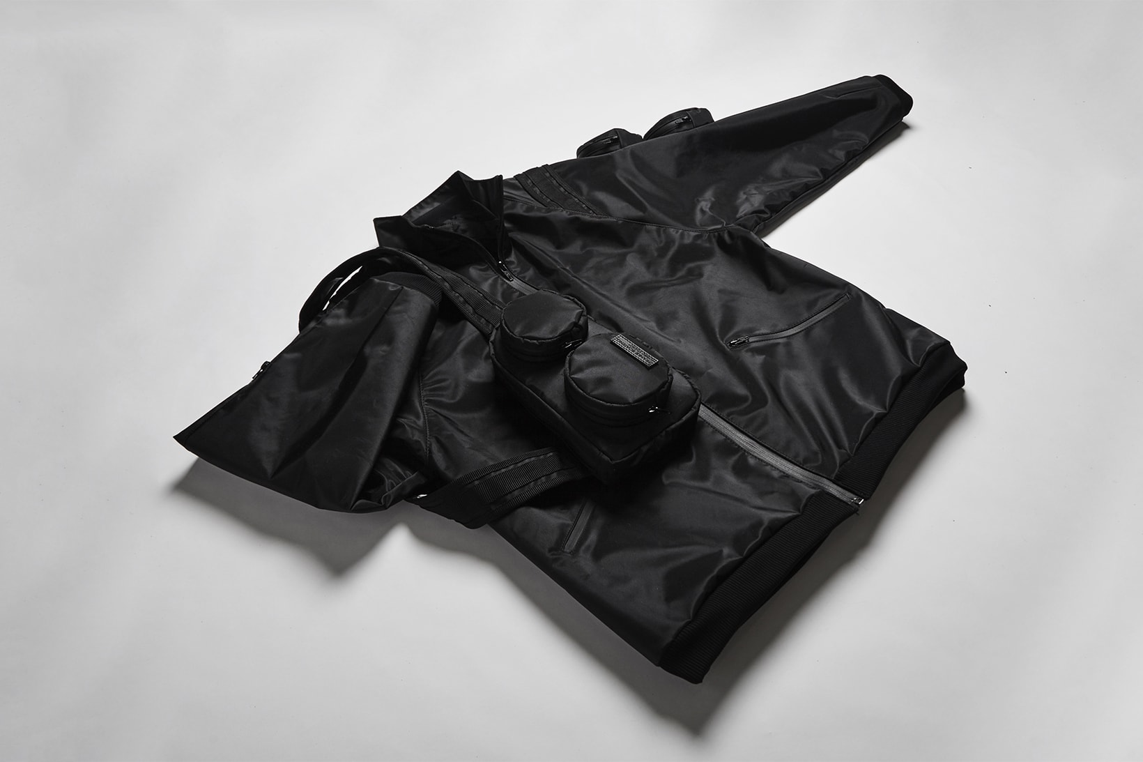 Frankie Boateng HP 01 Concept 2018 february release date info bullet bag jacket gun weapon