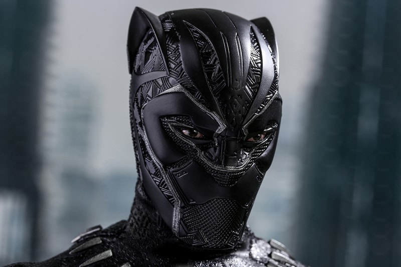 Hot Toys Black Panther T'Challa Sixth Scale 1/6th Figure
