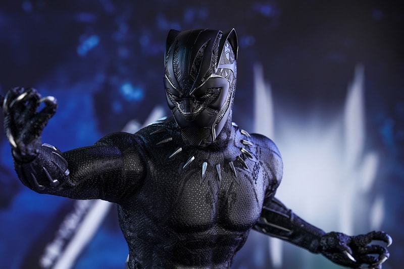 Hot Toys Black Panther T'Challa Sixth Scale 1/6th Figure