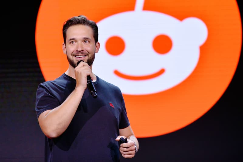 Tinder Reddit Co-Founder Alexis Ohanian Interracial Couple Emojis Petition