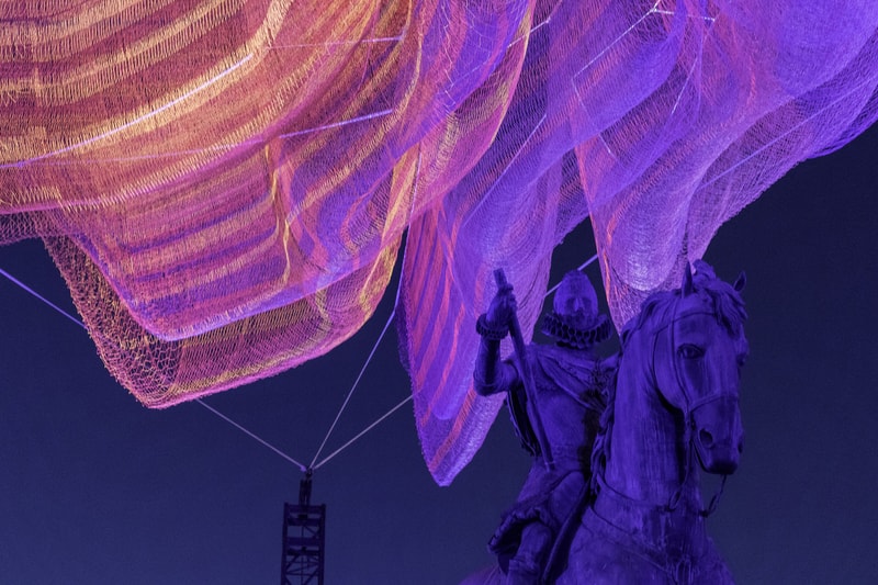 Janet Echelman Time Inspired 178 Madrid Thread Sculpture 2018 february 400 anniversary spain