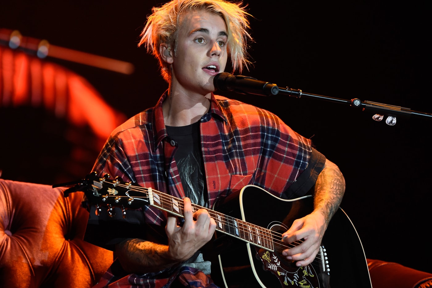 Watch Justin Bieber & Jack U Perform "Love Yourself" & "Where Are U Now" at the GRAMMYs
