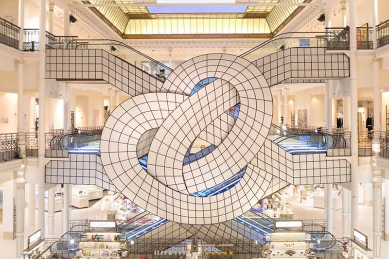 Leandro Erlich Paris Le Bon Marché Installation escalator knot art installation