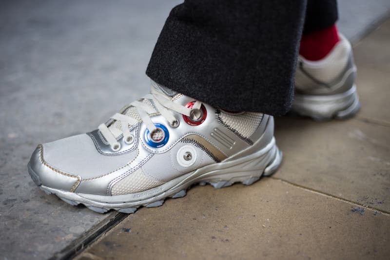 London Fashion Week Fall/Winter 2018 Streetsnaps Street Style