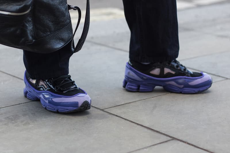 London Fashion Week Fall/Winter 2018 Streetsnaps Street Style