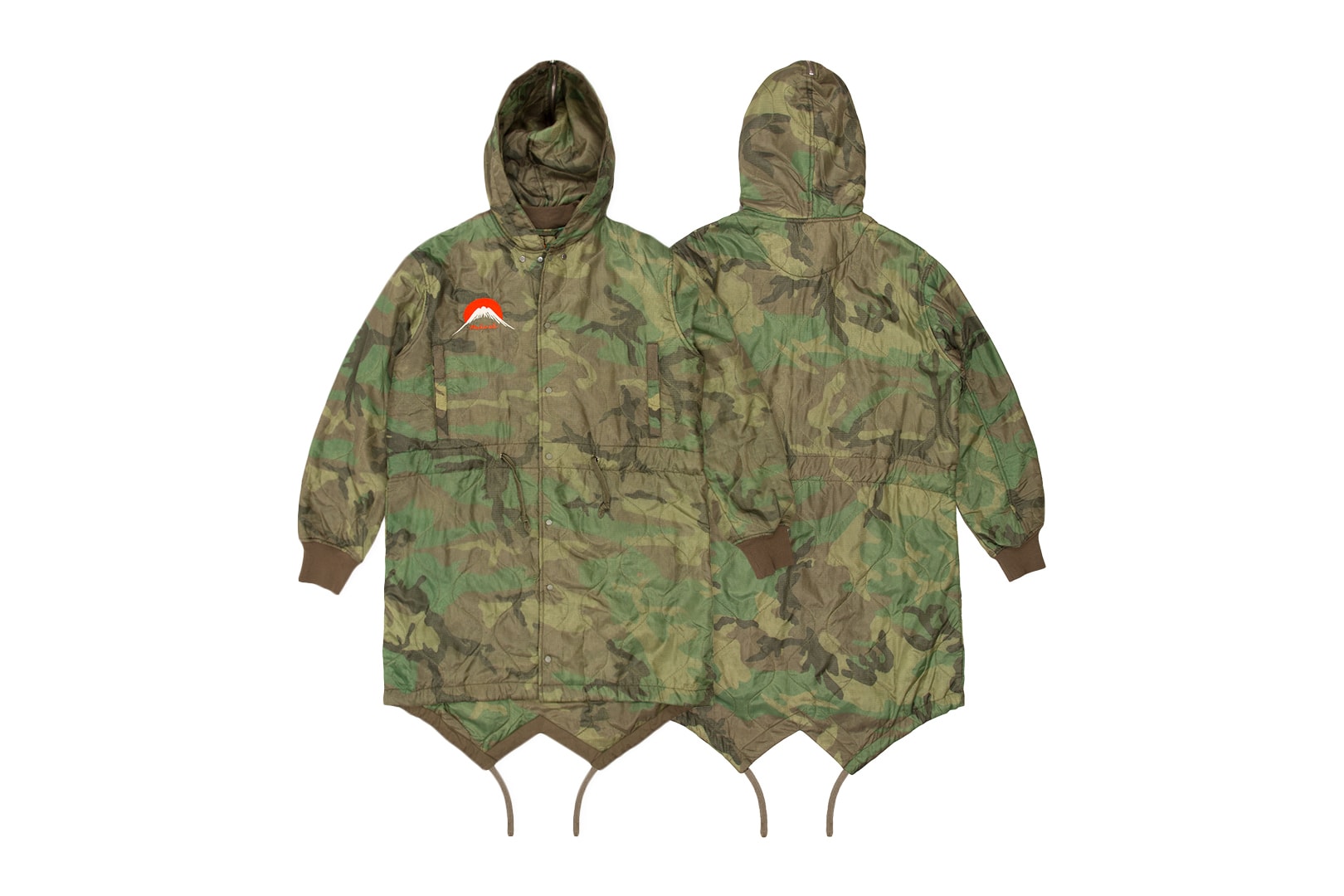 maharishi Vintage U.S. Army Camo Poncho Liners Military Garment Design Camo Spring Quilted Jacket Hood Inspector Fishtail Parka False Flag Embroidery M-51 Parka