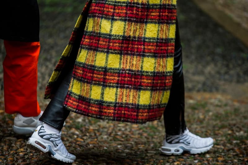 Milan Fashion Week Fall Winter 2018 Street Style Day 1 best men's women's streetsnaps sneakers