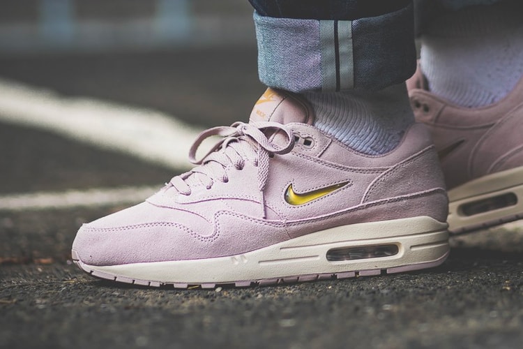 Nike Air Max 1 Jewel "Particle Rose" Is Valentine's Day-Ready