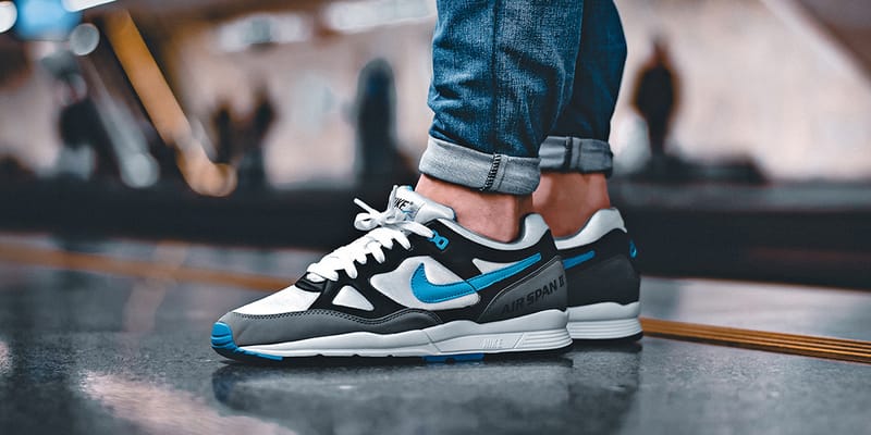 nike air span ii black