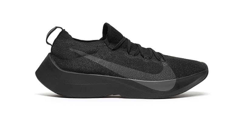 nike vaporfly triple black