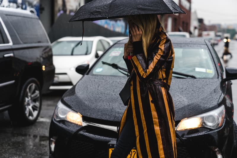 New York Fashion Week 2018 fall winter street style snap style supreme off white heliot emil louis vuitton yeezy Fendi Timberland