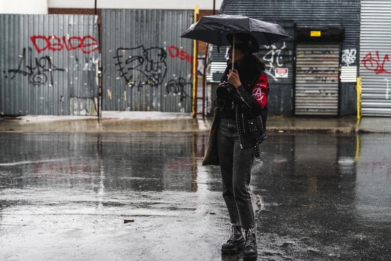 New York Fashion Week 2018 fall winter street style snap style supreme off white heliot emil louis vuitton yeezy Fendi Timberland