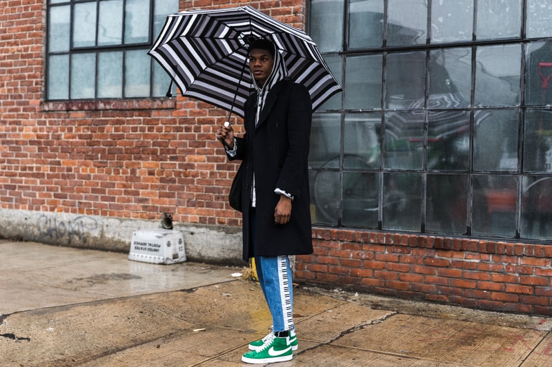 New York Fashion Week 2018 fall winter street style snap style supreme off white heliot emil louis vuitton yeezy Fendi Timberland