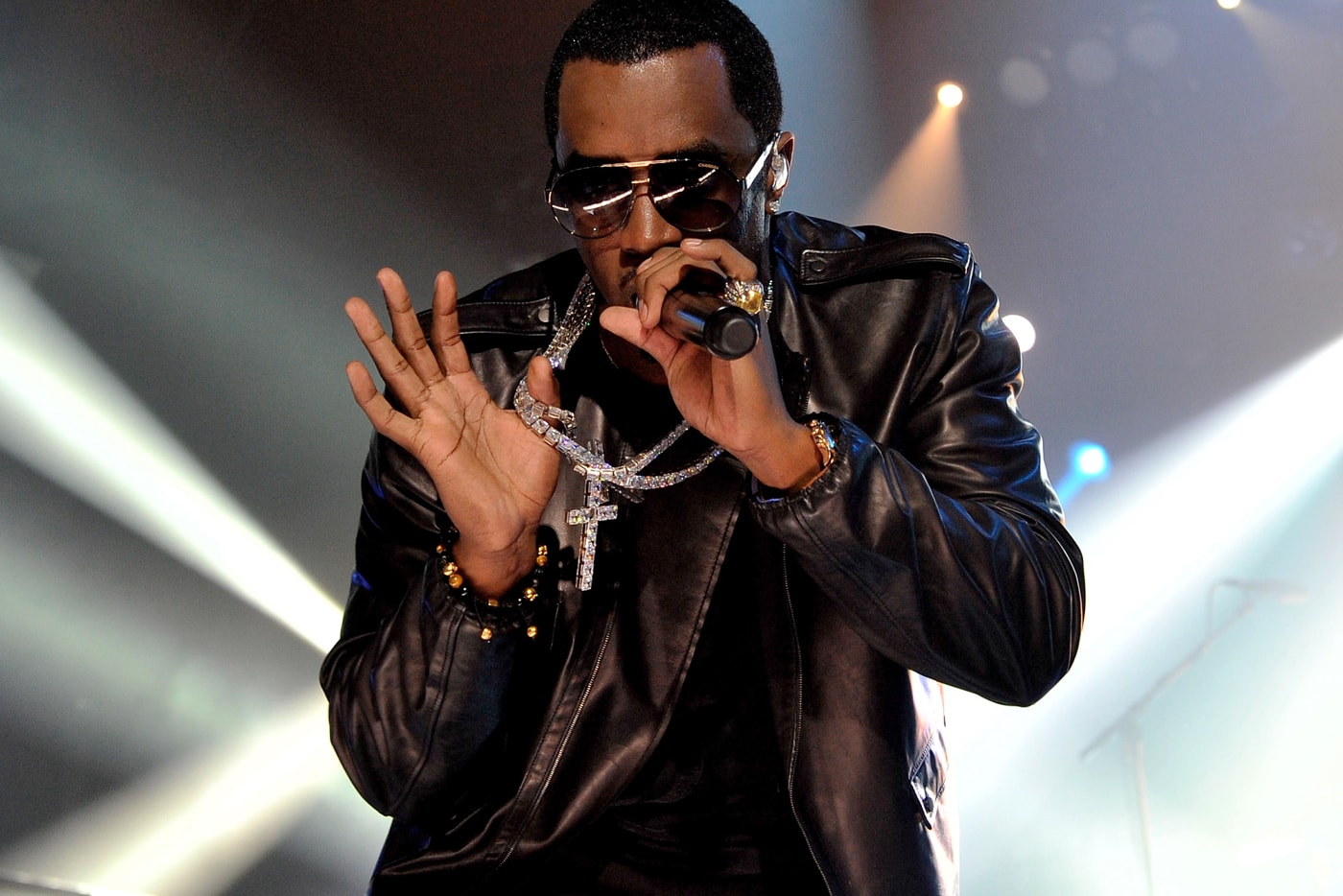 Puff Daddy, Lil Kim, Styles P and King Los, "Auction" Music Video