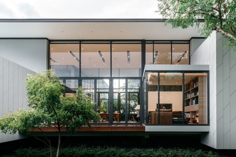 The Ratchada 18 House in Thailand Channels Feng Shui Influences