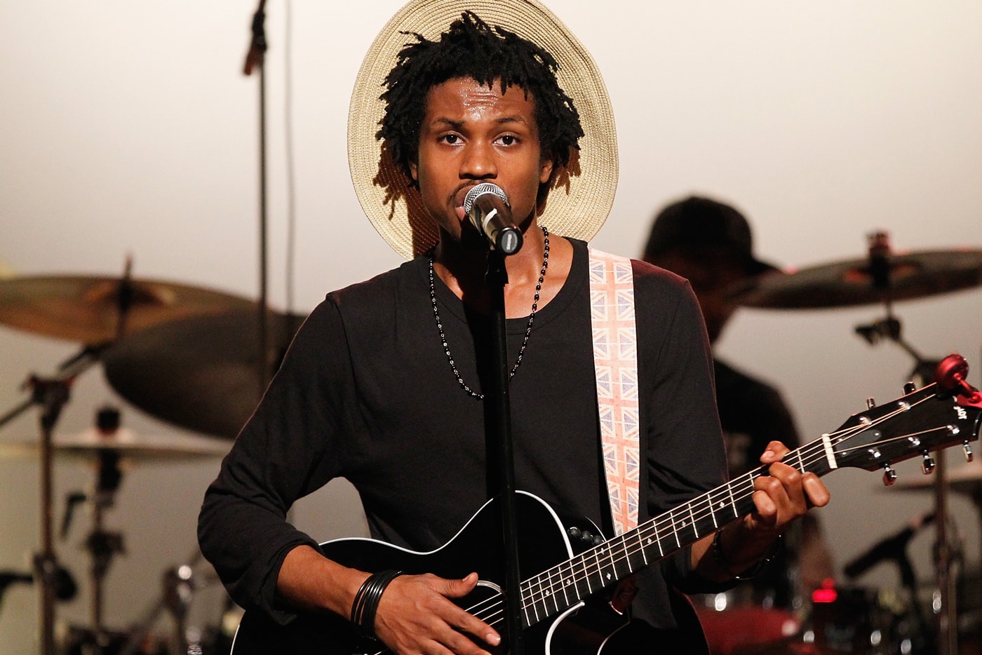 Raury Performs Acoustic Cover of ASAP Rocky's "LSD"