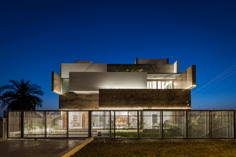This Modern Indian Home Is a Grandiose Presence on the Local Scenery