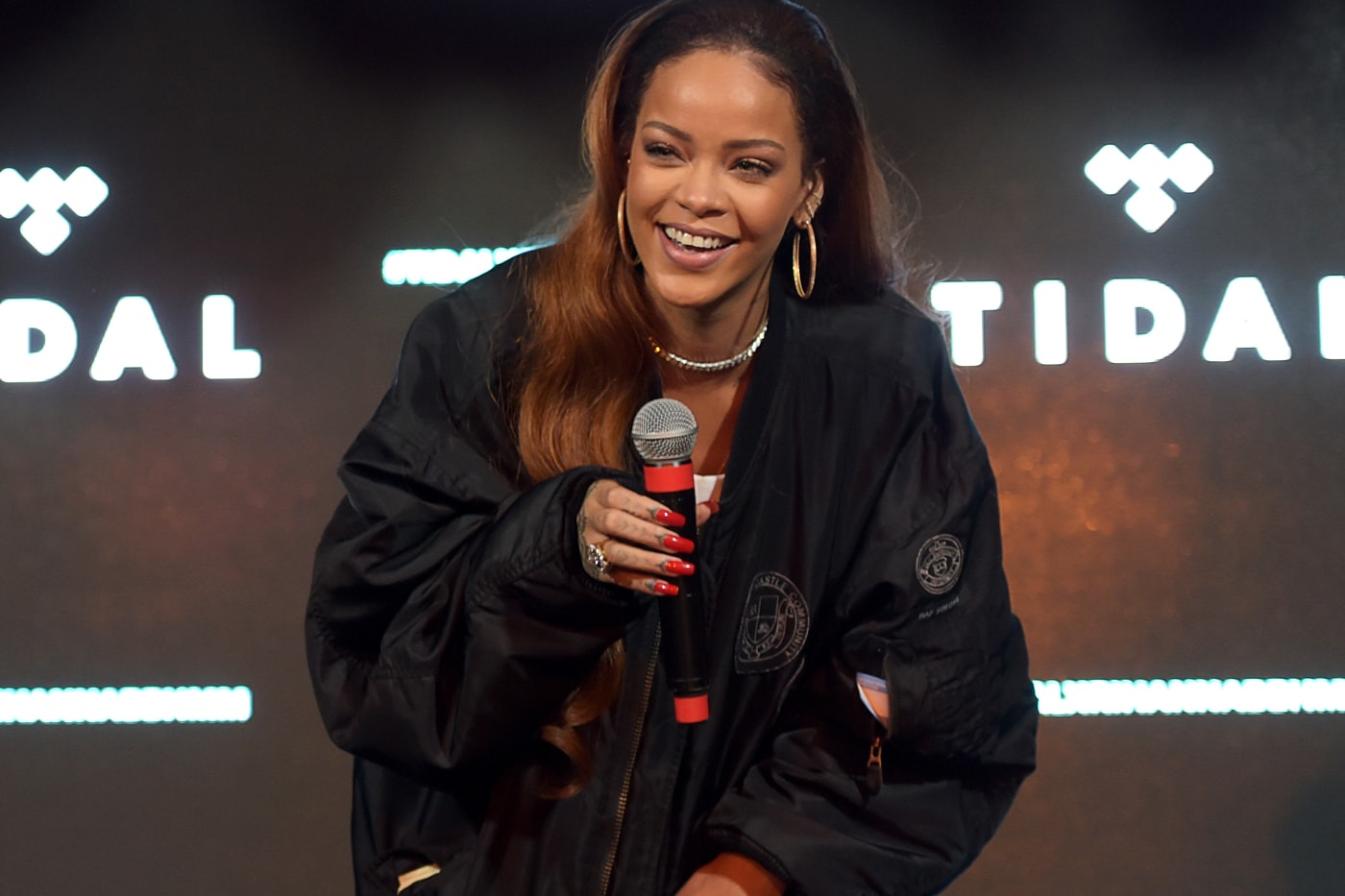 TIDAL Blames Rihanna's 'Anti' Leak on Universal Music Group