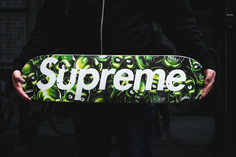 Supreme 2018 Spring/Summer 1 first drop street style snap new york brooklyn skull illegal business accessory deck