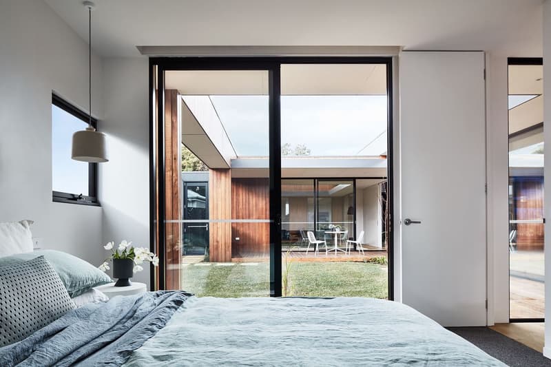 The Courtyard House Auhaus Architecture Benjamin Stibbard Kate Fitzpatrick Barwon Heads Australia Lifespaces Group Homes