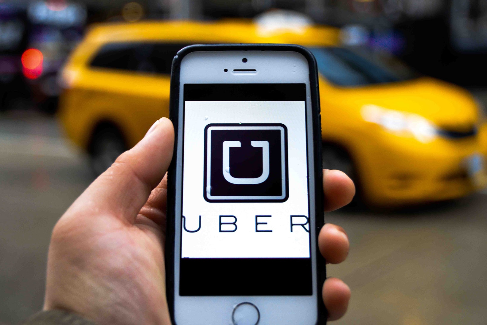 Uber Losses $4.5 billion Ridesharing App CEO Dara Khosrowshai