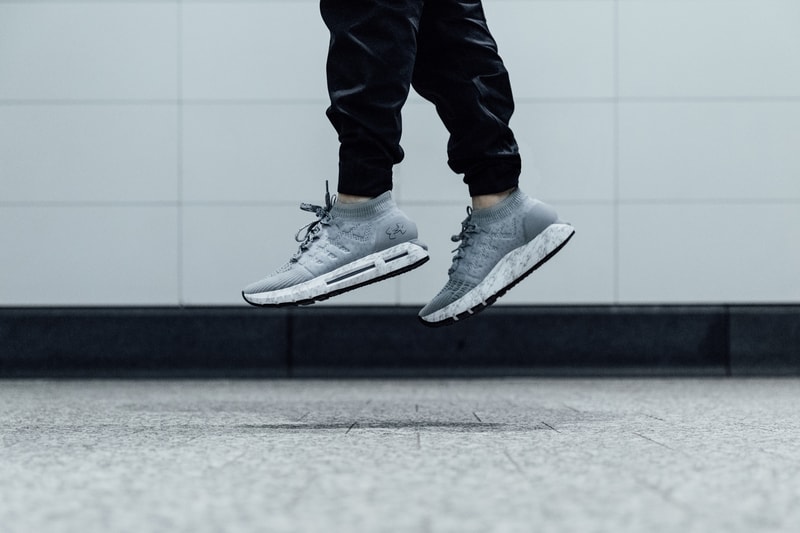 Under Armour HOVR Phantom sneaker runner shoe running trainer MapMyRun UA