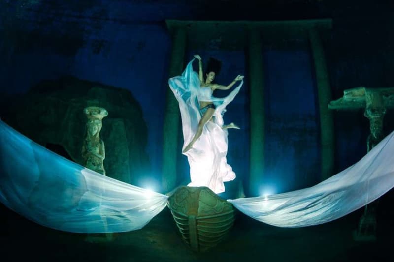 Underwater Photographer of the Year Photography Photos Competition Award Contest Cameras Art Technology