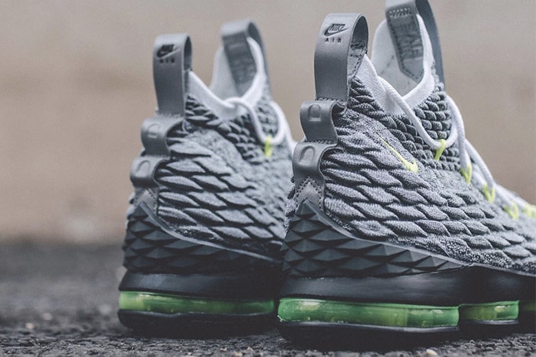 Nike LeBron 15 "Neon 95" Air Max 95 Neon