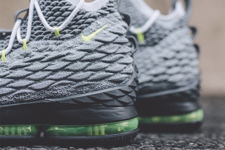 Nike LeBron 15 "Neon 95" Air Max 95 Neon