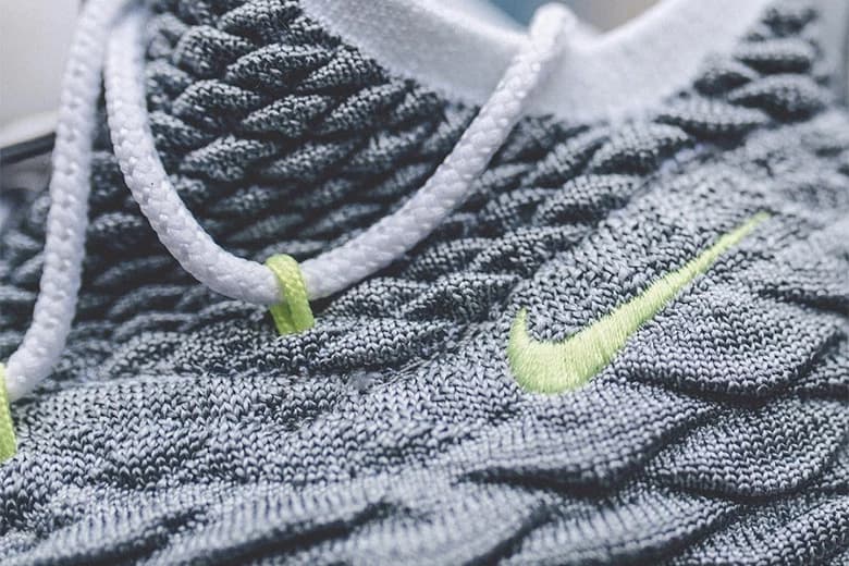 Nike LeBron 15 "Neon 95" Air Max 95 Neon