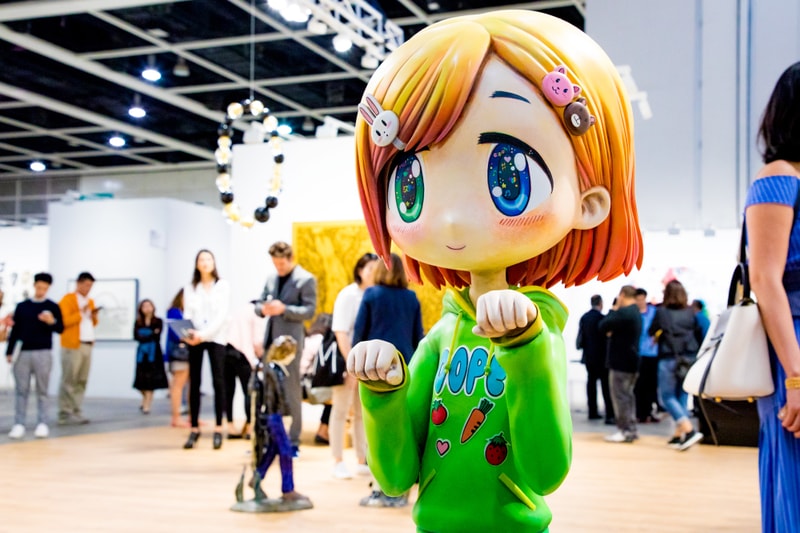 Art Basel Hong Kong 2018 kaws jeff koons Andy Warhol Pablo Picasso Jean-Michel Basquiat Takashi Murakami Hiroshi Jenny Holzer Keiichi Tanaami Hajime Sorayama George Condo Damien Hirst  David Zwirner Gallery sculptures paintings murals  Gagosian Gallery  Shepard Fairey  Os Gemeos  Perrotin Gallery