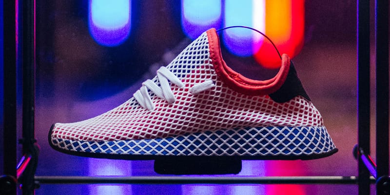 deerupt runner neon
