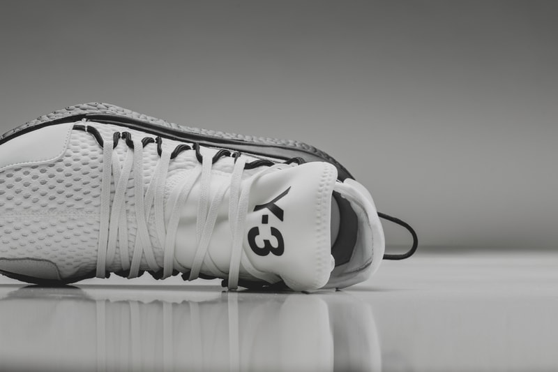 adidas Y3 Kusari White Black colorway monochrome Yohji Yamamoto Boost sneakers footwear release date info drop sneakers shoes footwear