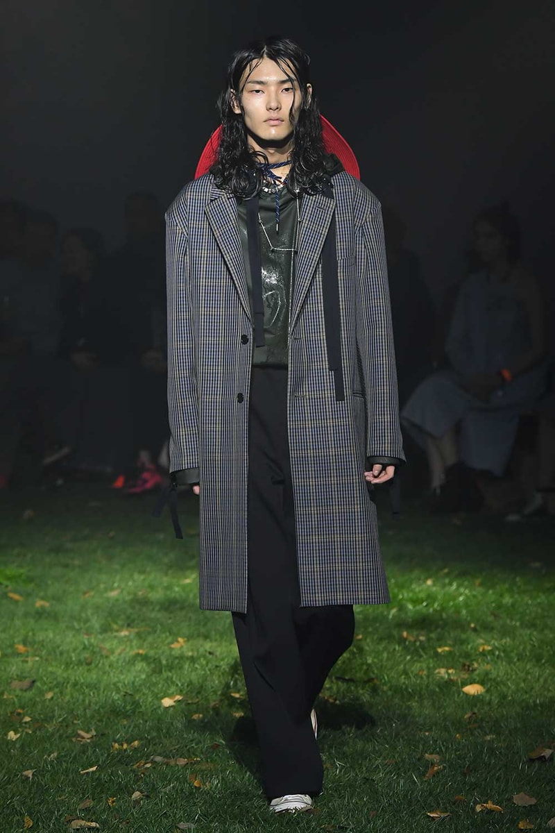 AMBUSH Fall Winter 2018 Runway Show amazon tokyo fashion week