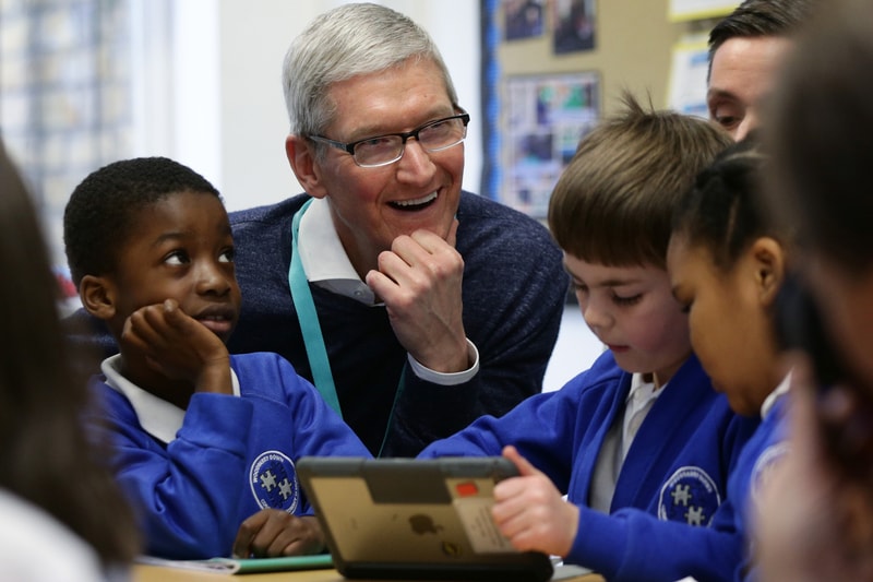Apple Event Students teachers Education MacBook Chicago launch March 27 entry level macbook air ipad tim cook classroom kids children