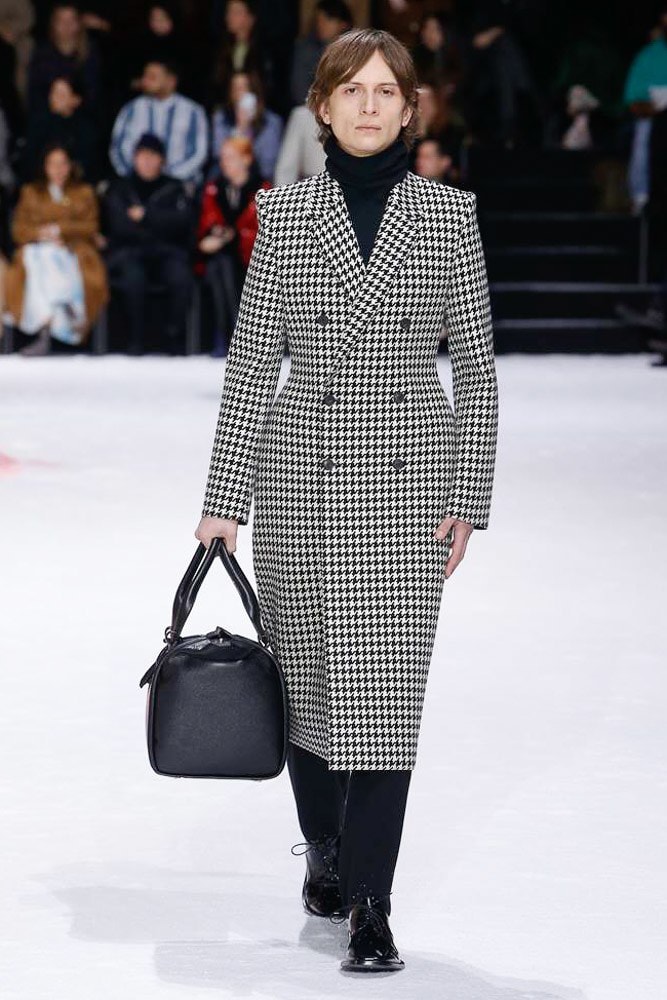 Balenciaga Fall 2018 runway collection show demna gvasalia men women paris fashion week triple s sneaker runner shoe footwear