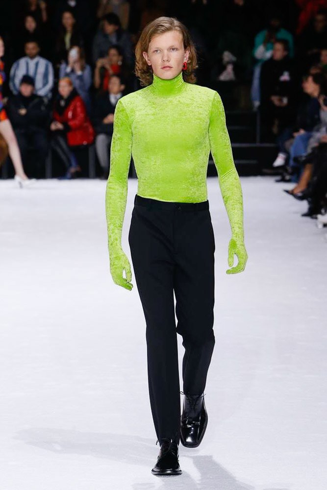 Balenciaga Fall 2018 runway collection show demna gvasalia men women paris fashion week triple s sneaker runner shoe footwear