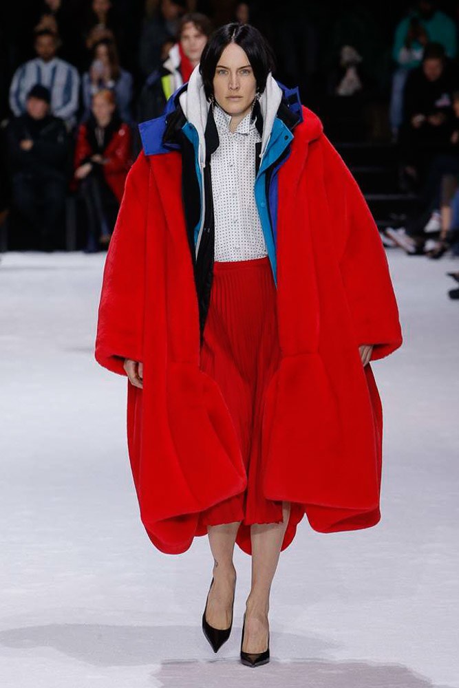 Balenciaga Fall 2018 runway collection show demna gvasalia men women paris fashion week triple s sneaker runner shoe footwear