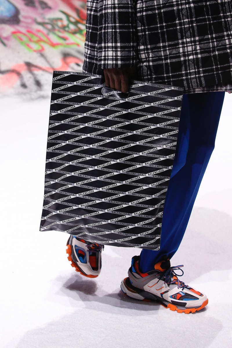 Balenciaga Fall/Winter 2018 Sneakers Paris Fashion Week Speed Runner Triple S