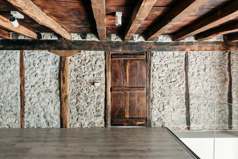 Bilbao Architecture Team's 'Omagoieasoka House' Renovation baque