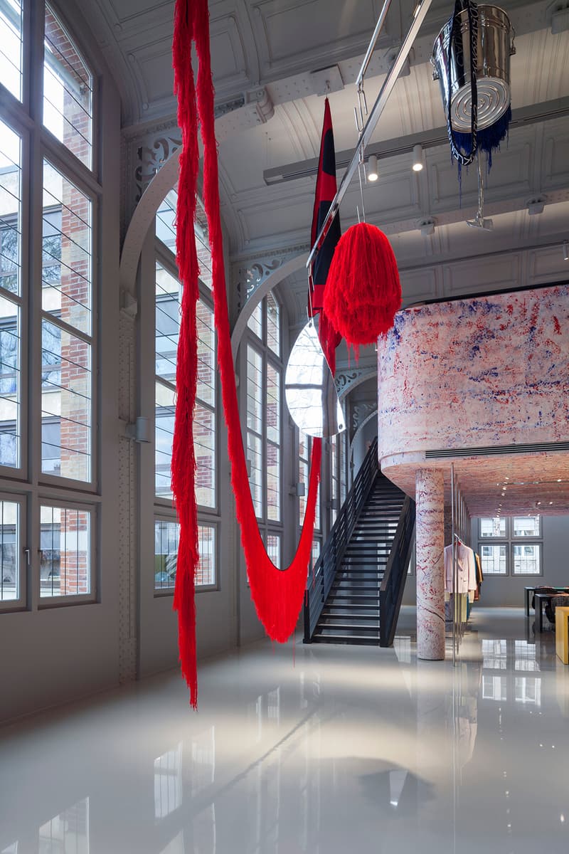Calvin Klein 2015W39NYC Paris Headquarters Raf Simons Sterling Ruby Design Interior