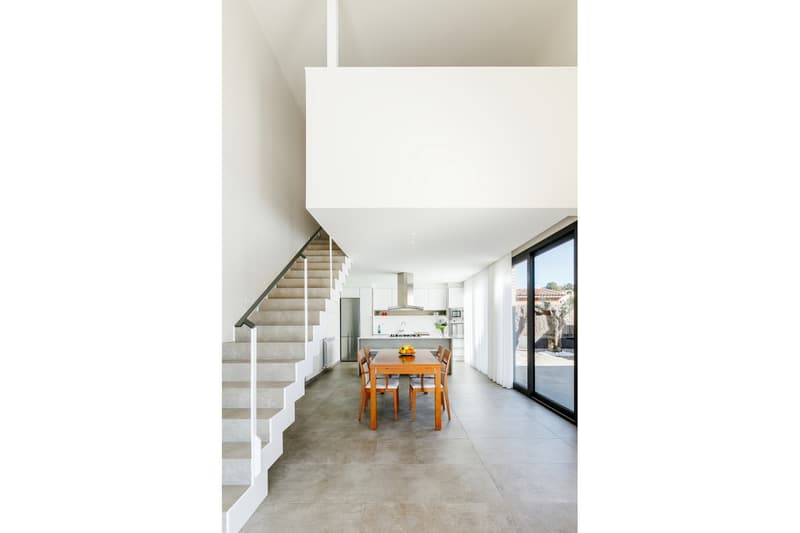Casa Juani House Home Pepe Gascón Arquitectura Spain Viladecavalls Swimming Pool Modern Sleek Interior Furniture