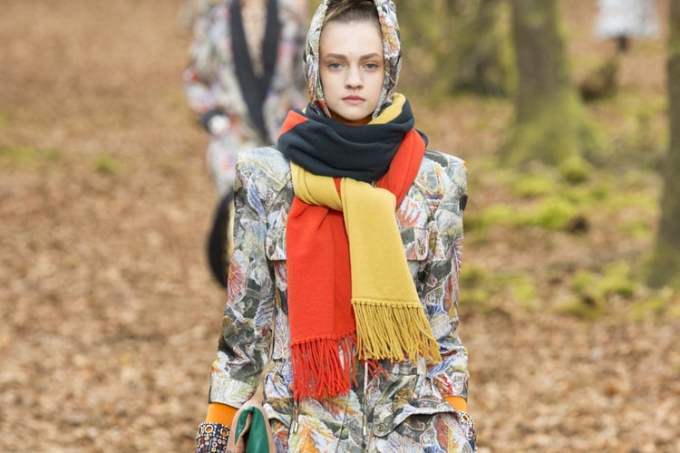 Chanel's Fall/Winter 2018 Collection Is Inspired by the English Countryside