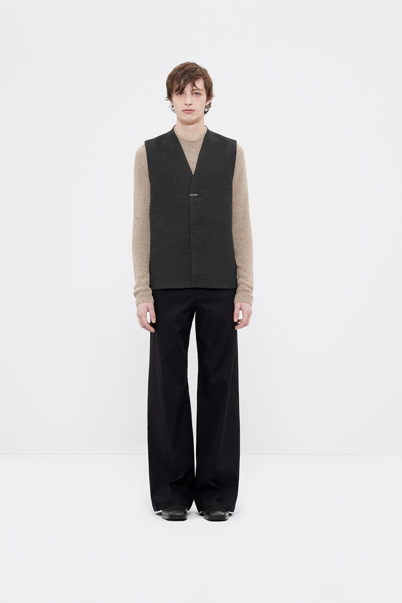 COS Fall/Winter 2018 Lookbook H&M Collection of Style Pricing Availability Info Outerwear Vests Knitwear Trousers Suiting High Street Affordable Clothing