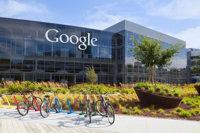 Google Pledges $300 Million USD Fight Fake News support journalism 