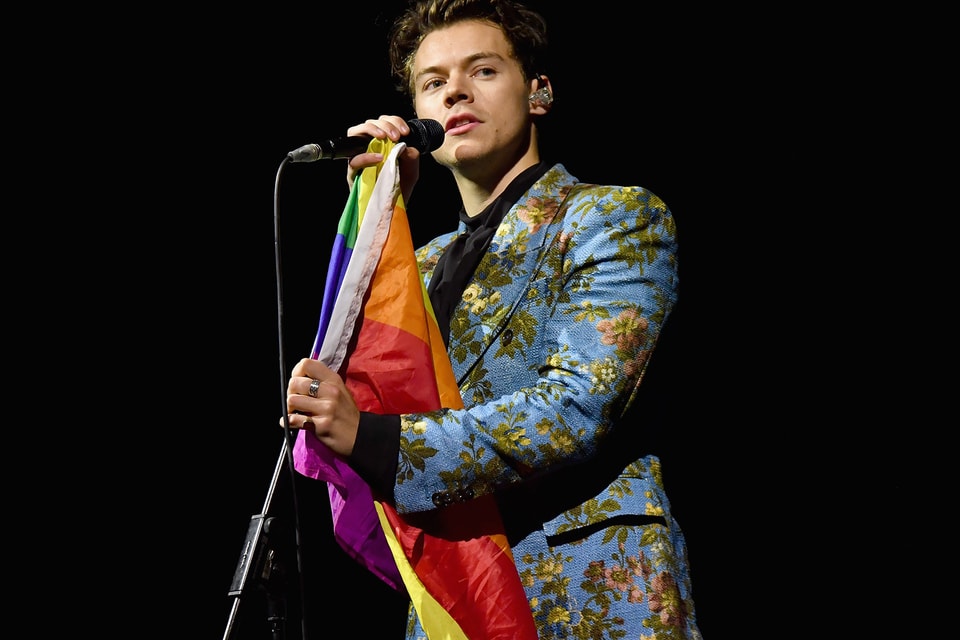 Harry Styles Stars in Gucci Tailoring Campaign – The Hollywood Reporter