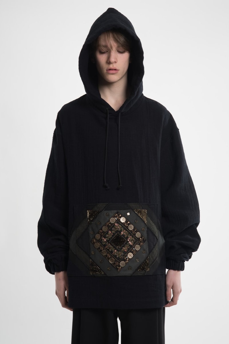 Hyein Seo Spring Summer 2018 Collection Lookbook Mens Release T-shirt Sweatshirt Lab Coat Clutch Cross Bag Denim Pants Hoodie Bomber Necklace Badge Pin