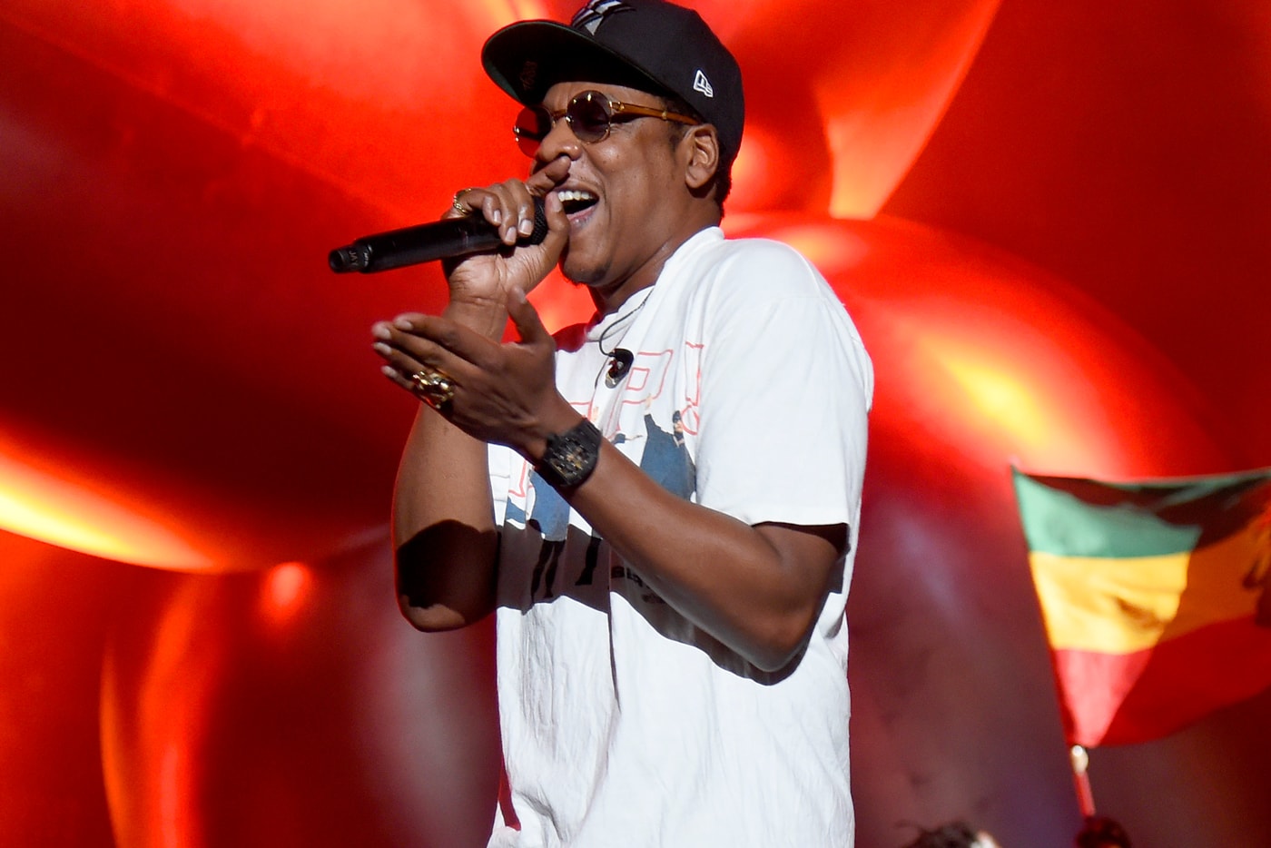 jay-z-removes-the-blueprint-non-tidal-services